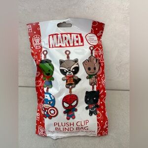 Marvel Blind Bag Plush Clip-On Characters